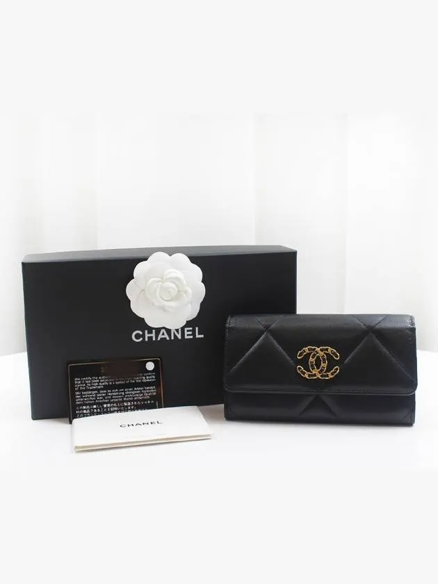 19 flap medium wallet lambskin black gold plated 30th unit AP0953 Chanel