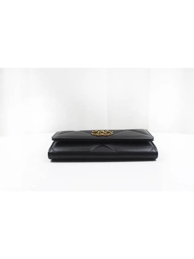 19 flap medium wallet lambskin black gold plated 30th unit AP0953 Chanel