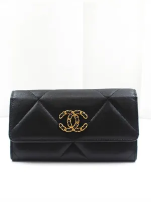 19 flap medium wallet lambskin black gold plated 30th unit AP0953 Chanel