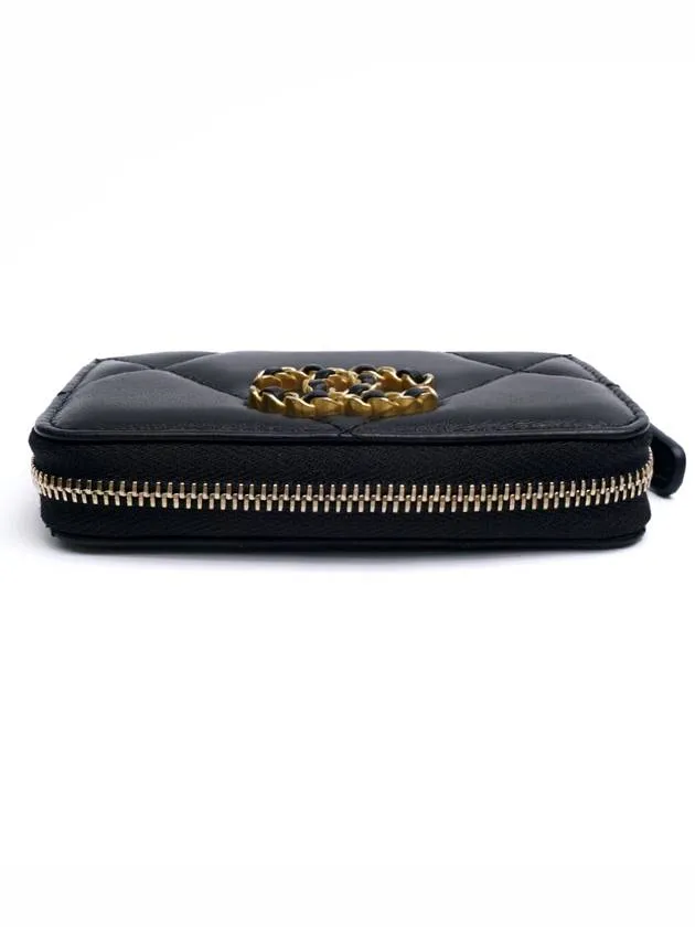 19 Zip Around Lambskin Card Wallet Black Chanel