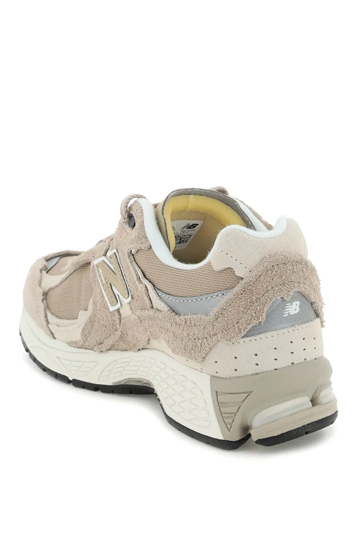 2002R SNEAKERS