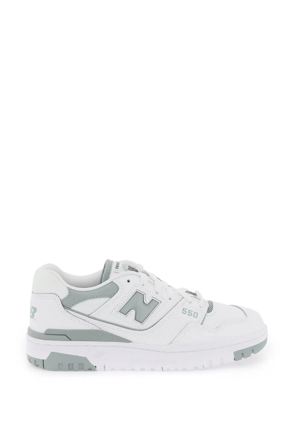 550 SNEAKERS