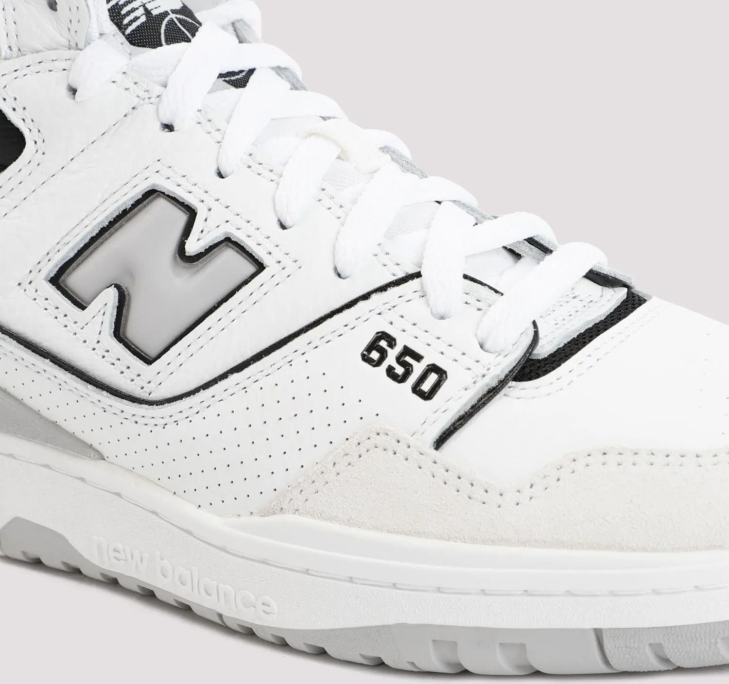 650 LEATHER SNEAKERS