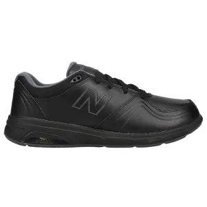 813 v1 Walking Shoes
