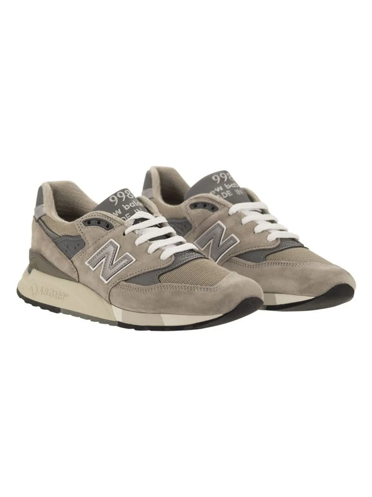 998 - SNEAKERS