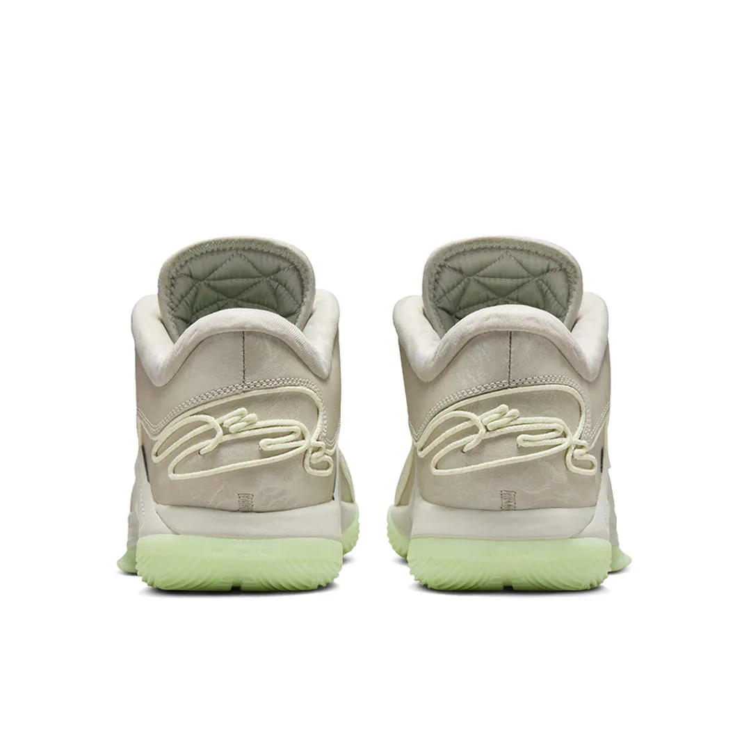 LEBRON XXII "DUNKMAN"