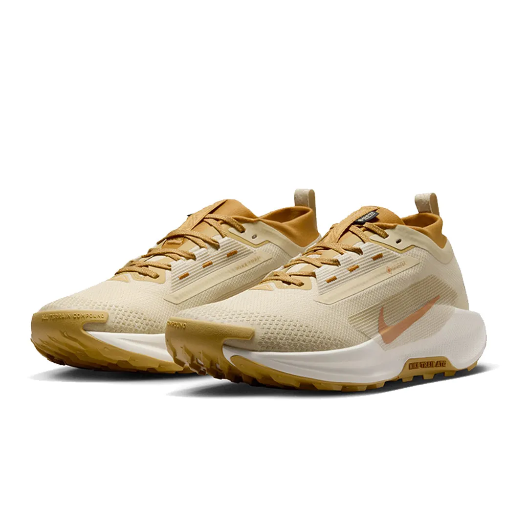 PEGASUS TRAIL 5 GORE-TEX SP TEAM GOLD/DESERT OCHRE