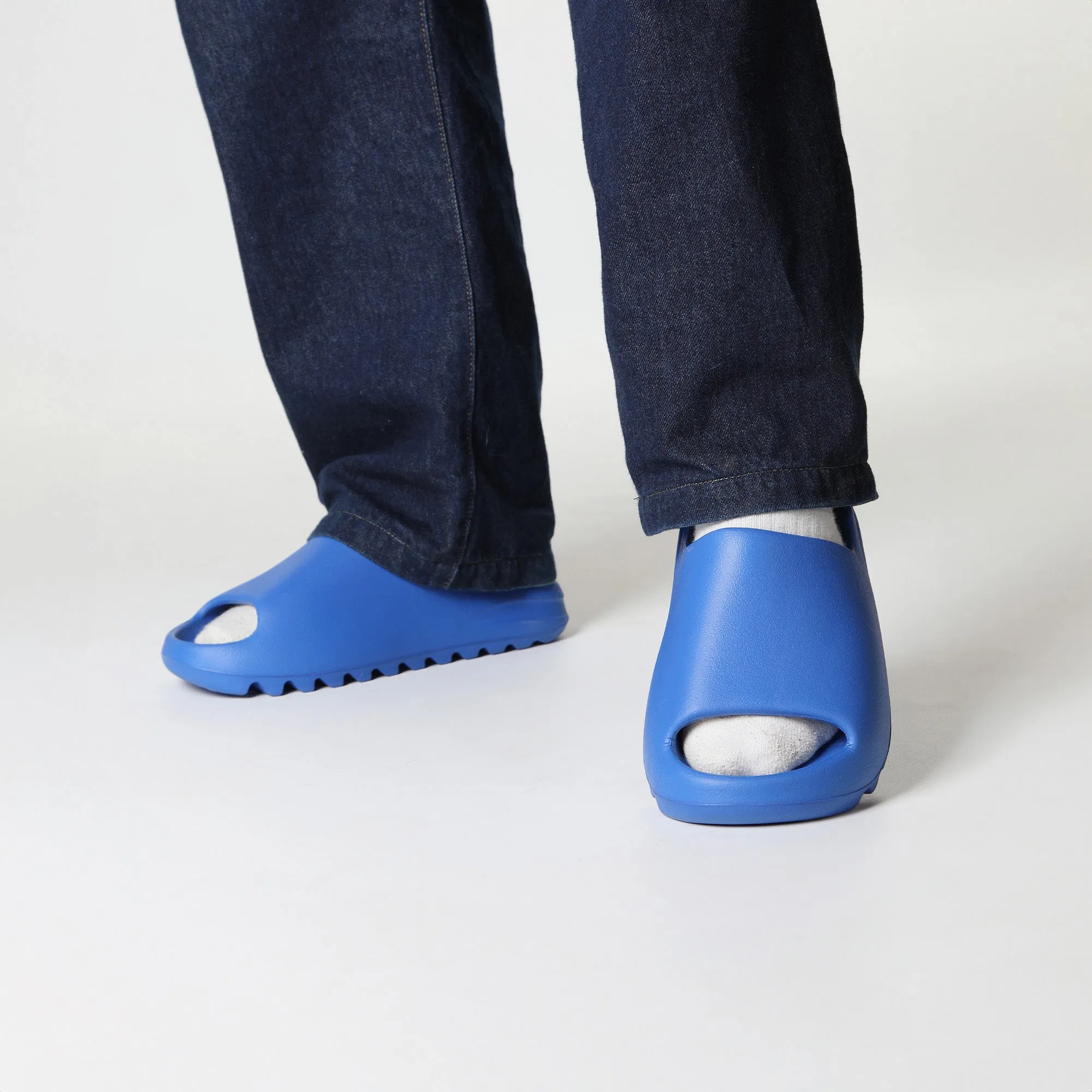 Yeezy Slide Azure